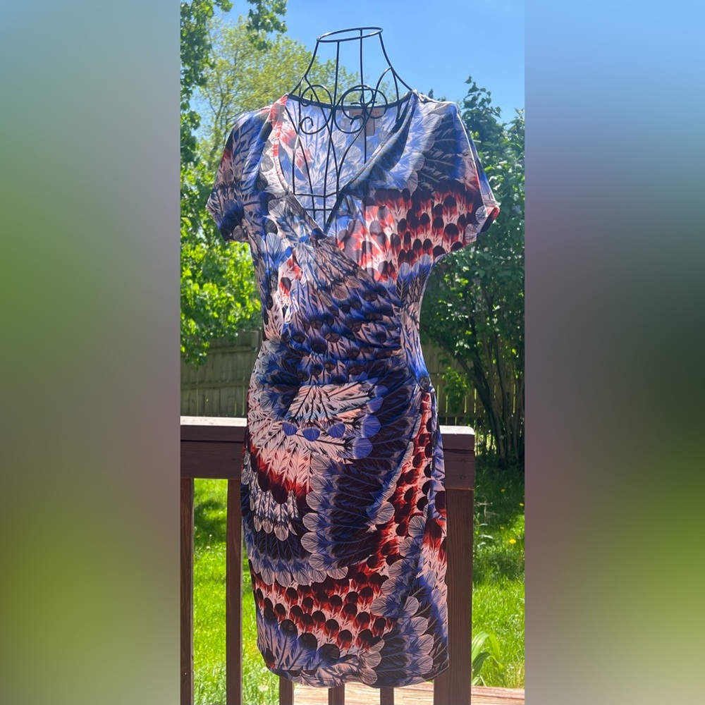 Presley Skye Blue and White Feather Ruched Summer Dress X Small - Picture 13 of 15